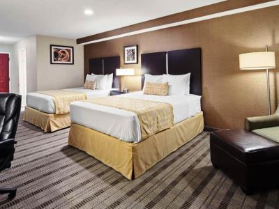 Western Royale & Hotel 3*