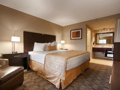 Western Royale & Hotel 3*